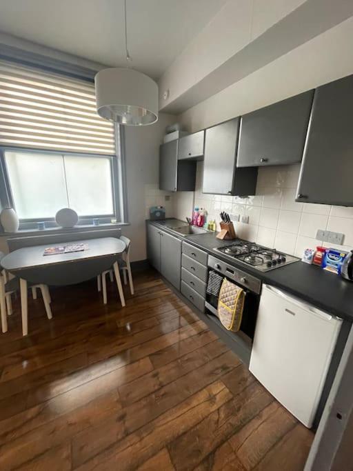 1 Comfortable Studio Apartment Brighton ภายนอก รูปภาพ