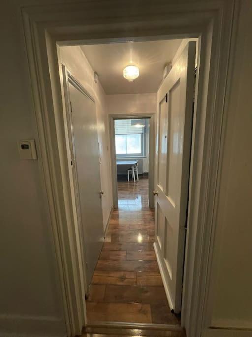 1 Comfortable Studio Apartment Brighton ภายนอก รูปภาพ