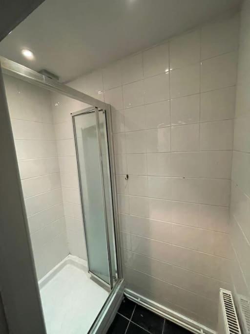 1 Comfortable Studio Apartment Brighton ภายนอก รูปภาพ